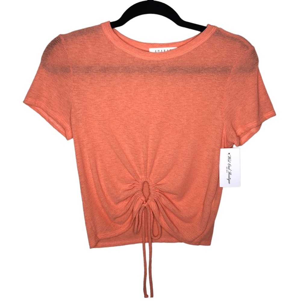 New with tags West end coral Key hole tie crop top